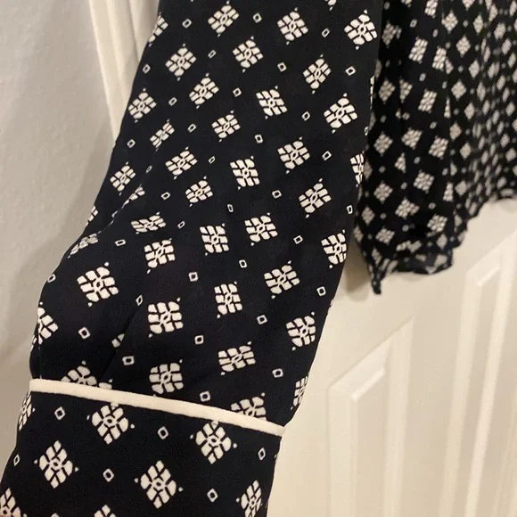 Loft Long sleeve blouse -M - Picture 5 of 9